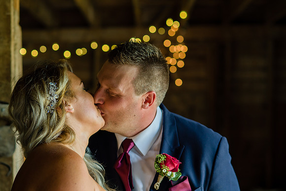 Stefanie & Tyler Wedding - Rustic Theme