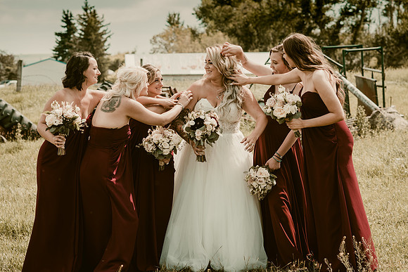 Stefanie & Tyler Wedding - Rustic Theme